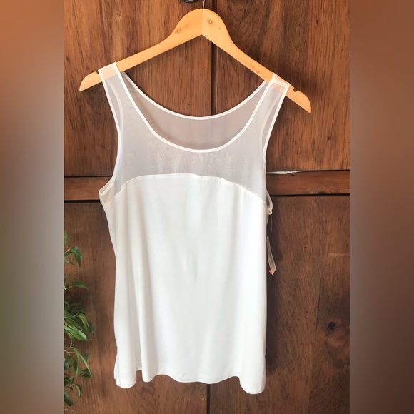 NWT - Joe Fresh White Tank - Great Basic for Summer ! 🇨🇦 - Picture 2 of 5
